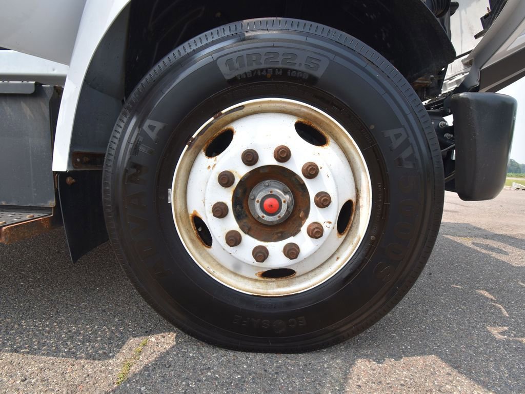 Used 2019 Ford F750 2WD Regular Cab Super Duty image 27