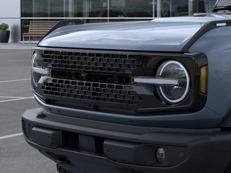 New 2025 Ford Bronco Outer Banks w/ Black Appearance Package image 19