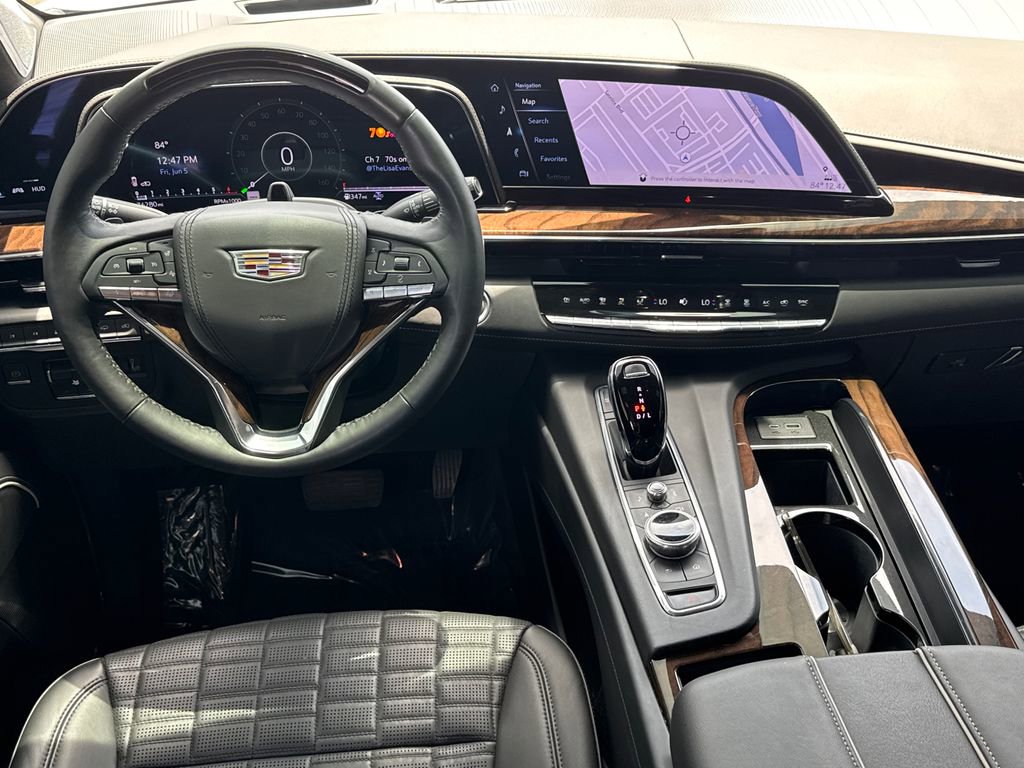 Used 2023 Cadillac Escalade Sport Platinum AWD/4WD image 25