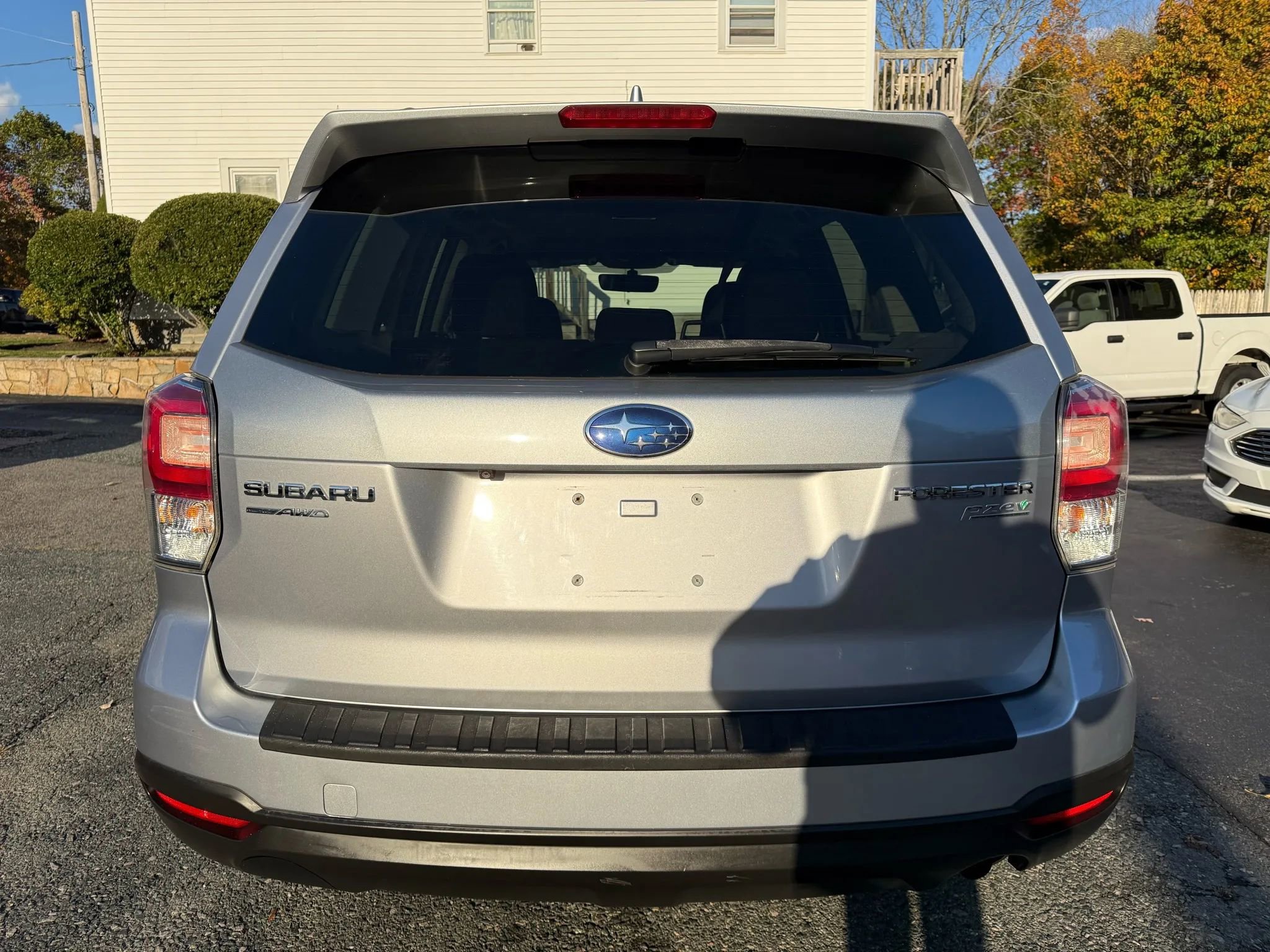 Used 2017 Subaru Forester 2.5i Premium w/ All-Weather Package image 6