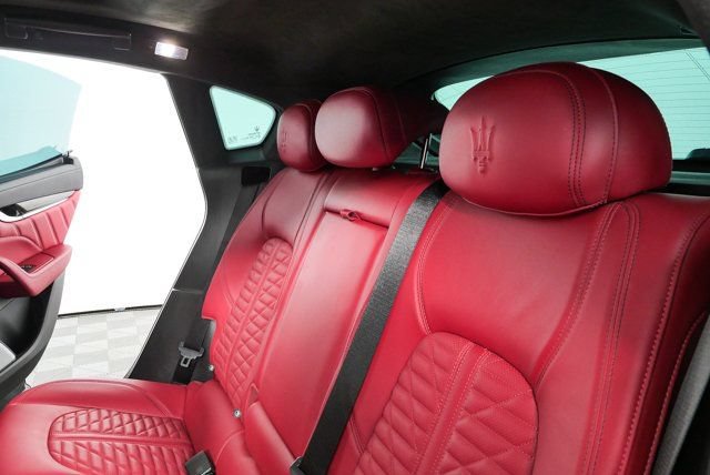 Certified 2022 Maserati Levante Trofeo AWD/4WD image 22