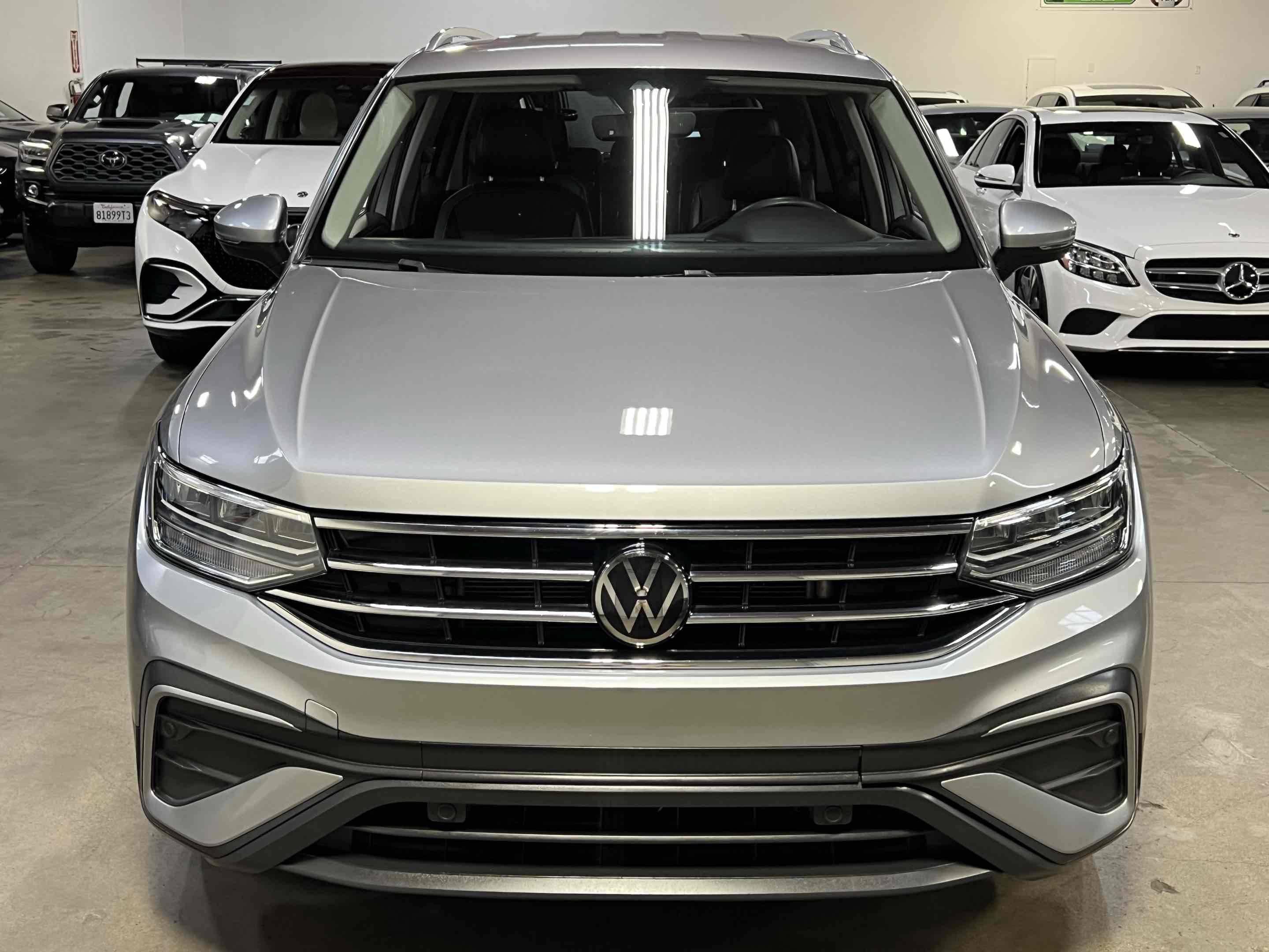 Used 2022 Volkswagen Tiguan SE image 29