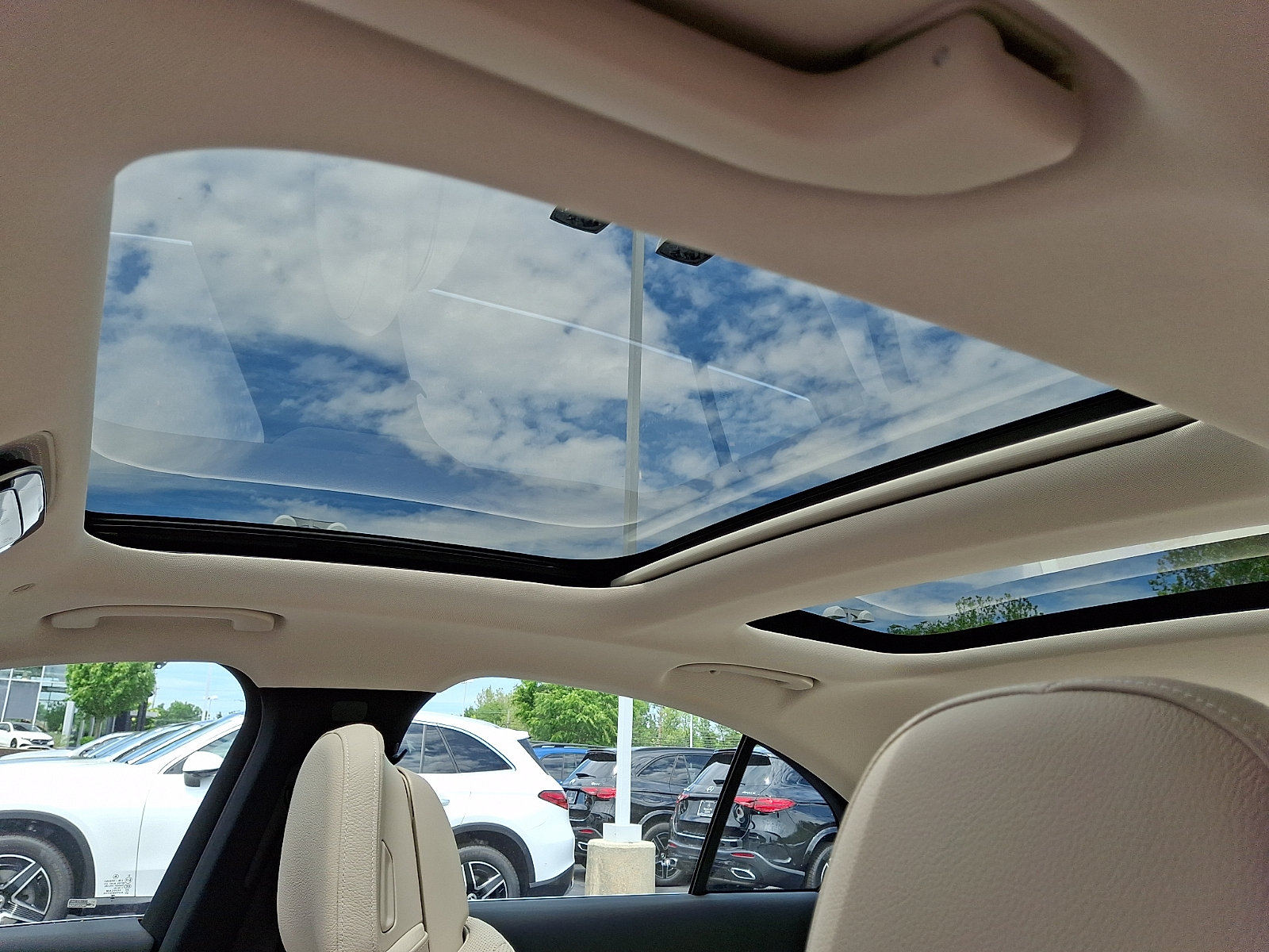 New 2026 Mercedes-Benz E 450 4MATIC Sedan image 14