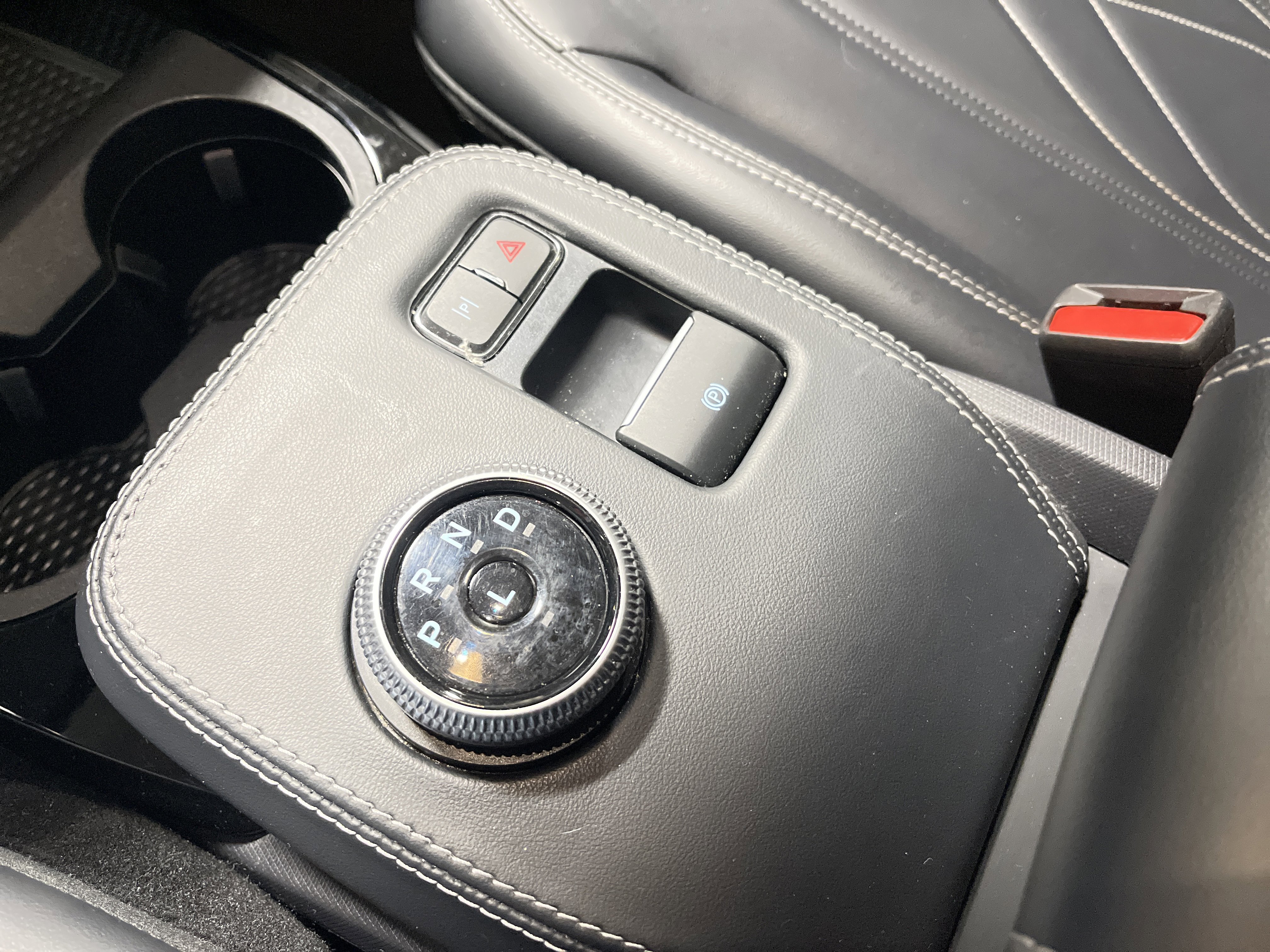 Used 2021 Ford Mustang Mach-E Select image 24