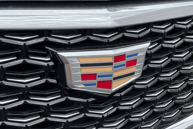 Used 2024 Cadillac XT4 Premium Luxury AWD/4WD image 39