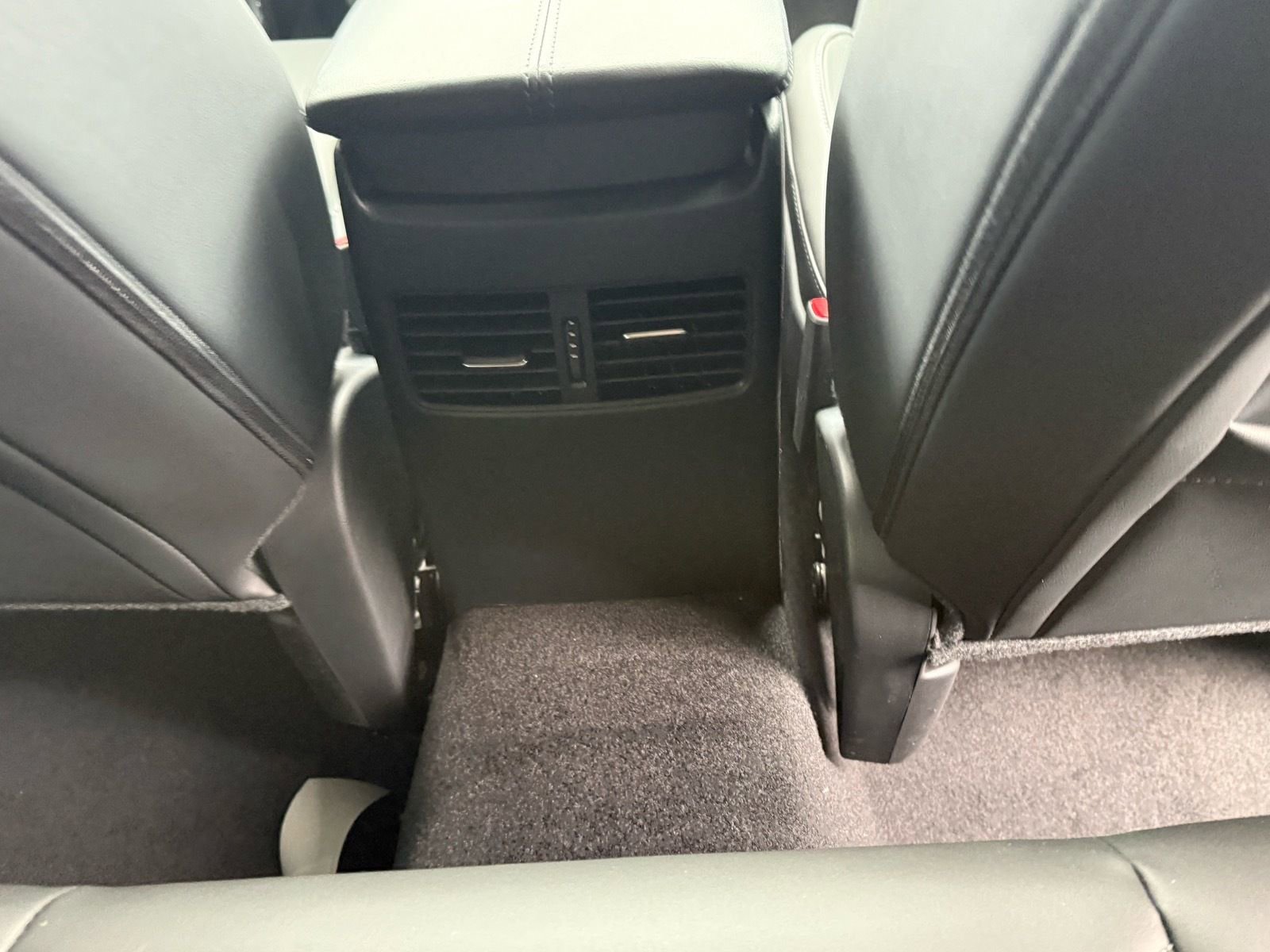 New 2026 MAZDA CX-30 AWD 2.5 S w/ Select Sport Pkg image 12