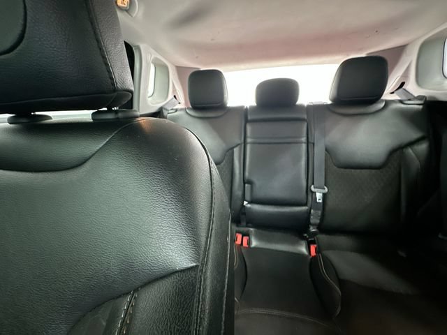 Used 2019 Jeep Compass Latitude AWD/4WD image 24