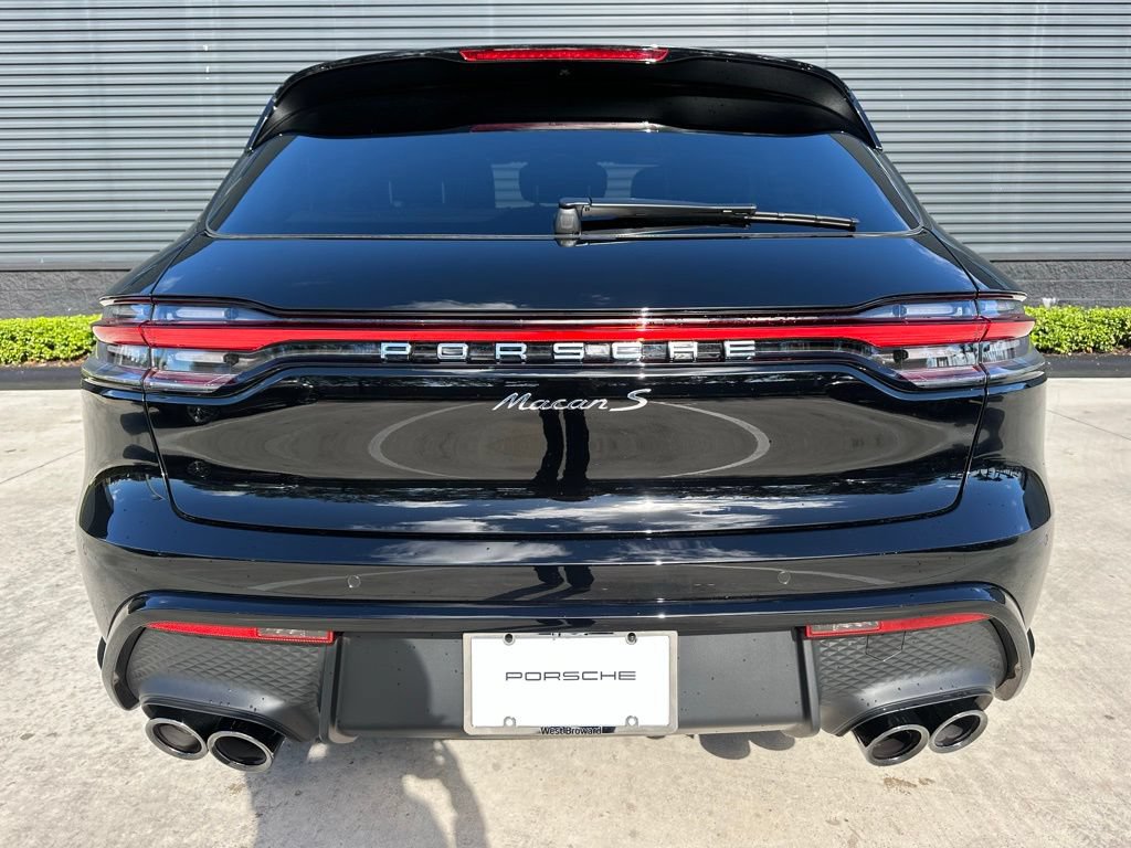 Certified 2026 Porsche Macan S AWD/4WD image 12