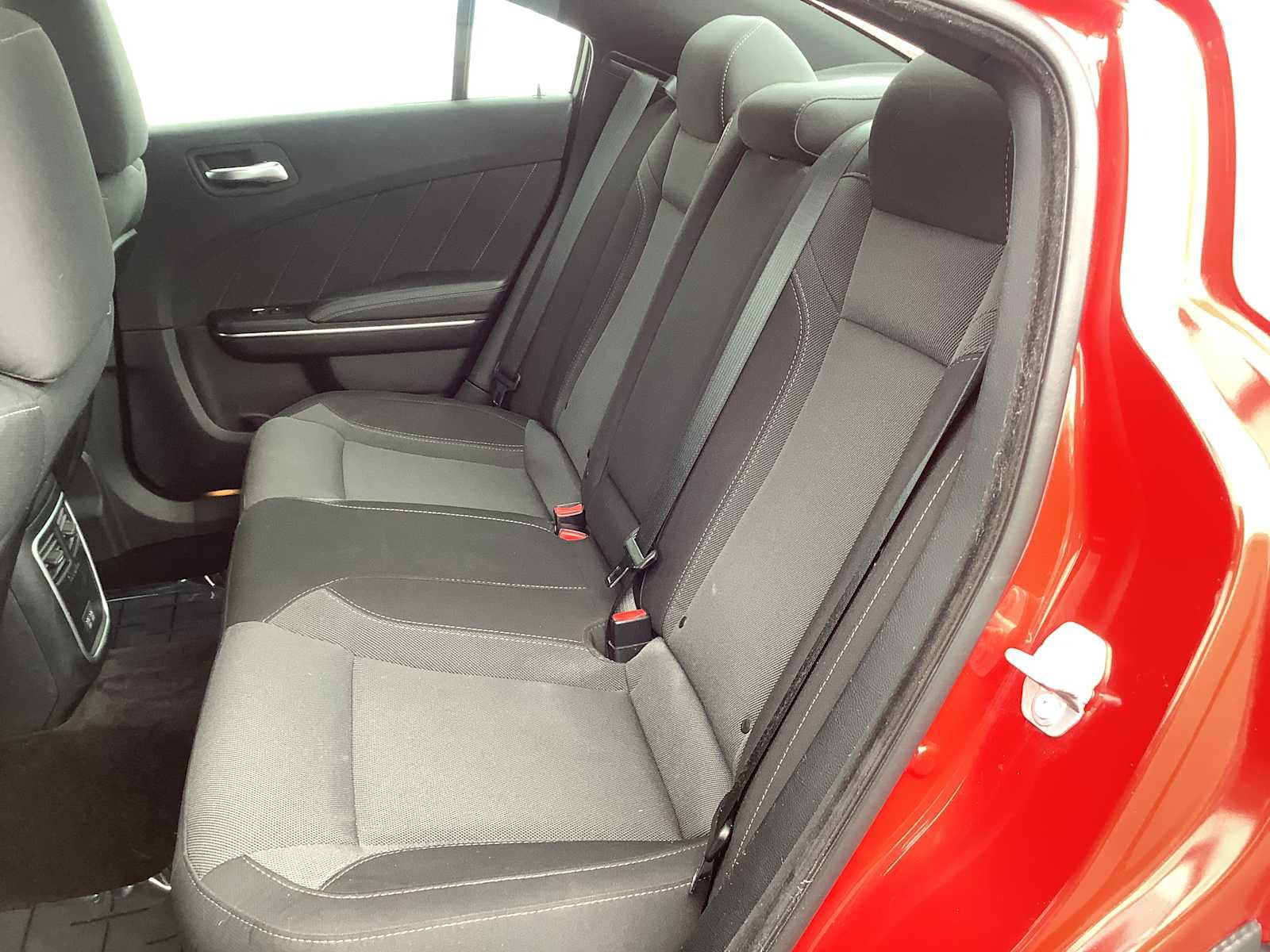 Used 2017 Dodge Charger R/T RWD image 13