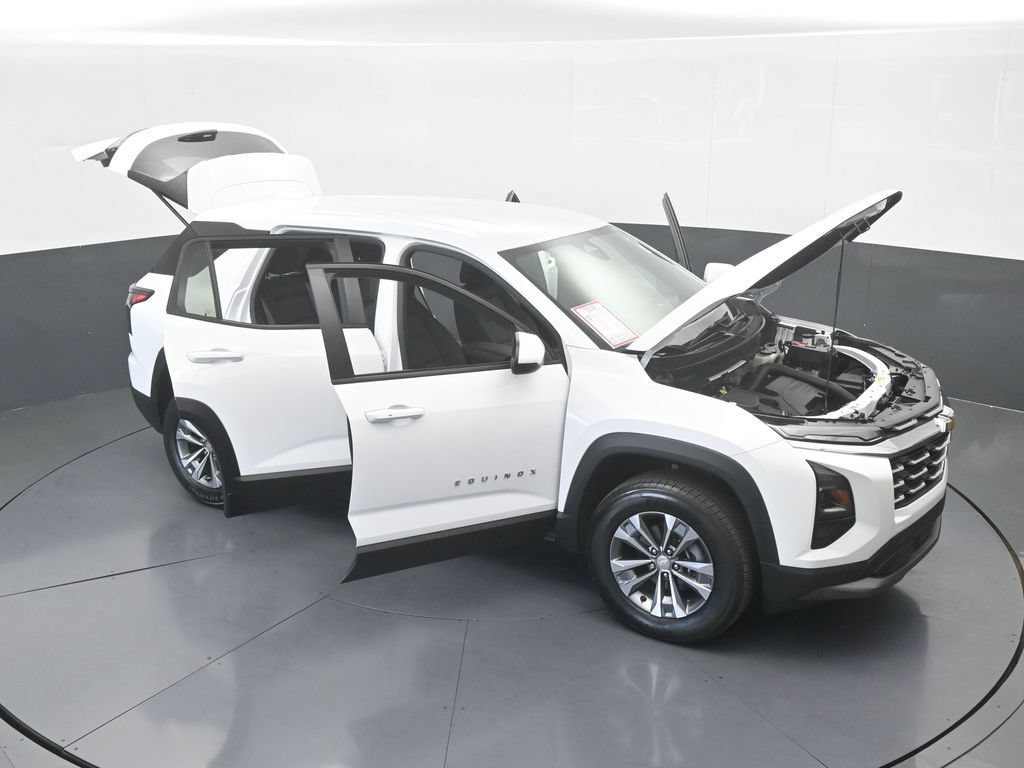 Used 2026 Chevrolet Equinox LT FWD image 66