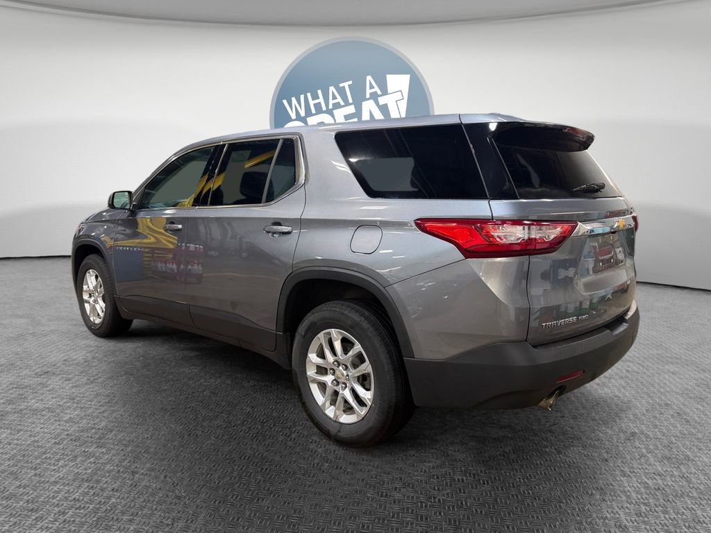 Used 2021 Chevrolet Traverse LS AWD/4WD image 6