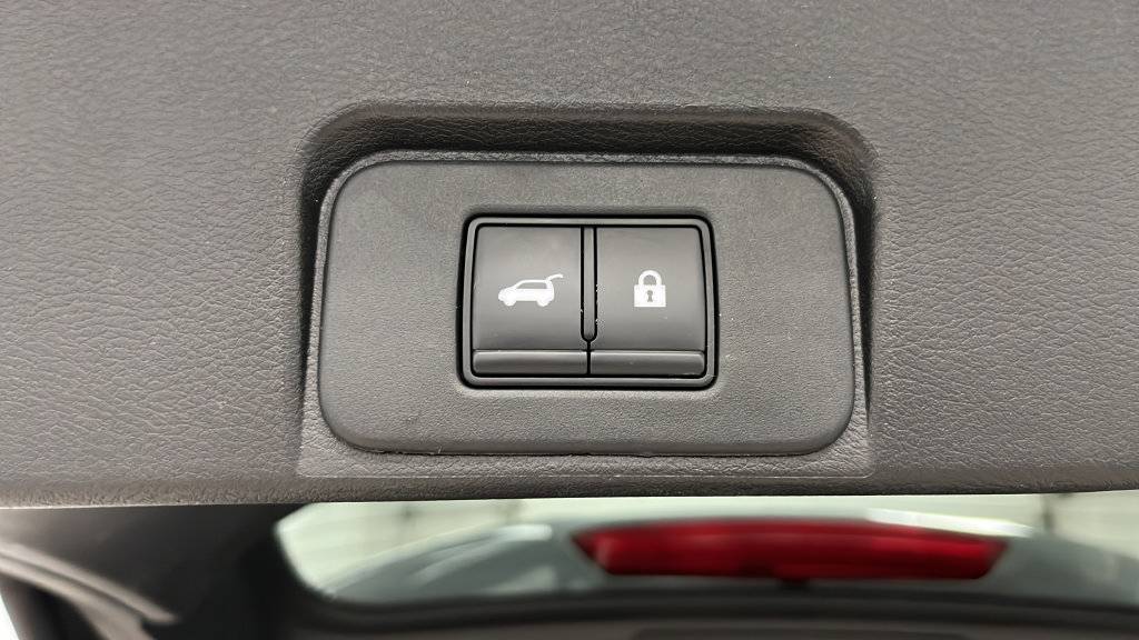 Used 2023 Nissan Rogue SL w/ SL Premium Package AWD/4WD image 28