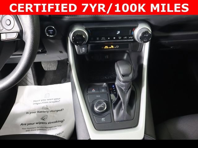 Used 2025 Toyota RAV4 XLE image 26