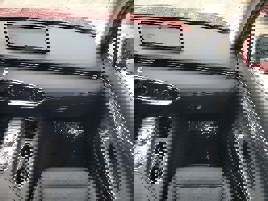 Used 2025 Genesis GV70 2.5T image 15