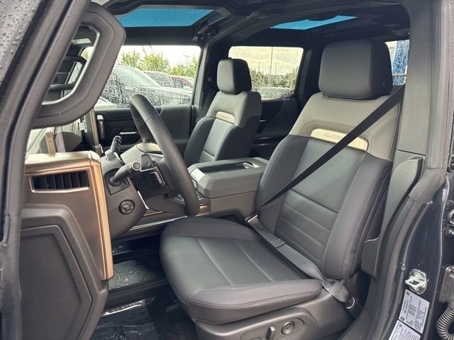 New 2025 GMC Hummer EV 2X image 15