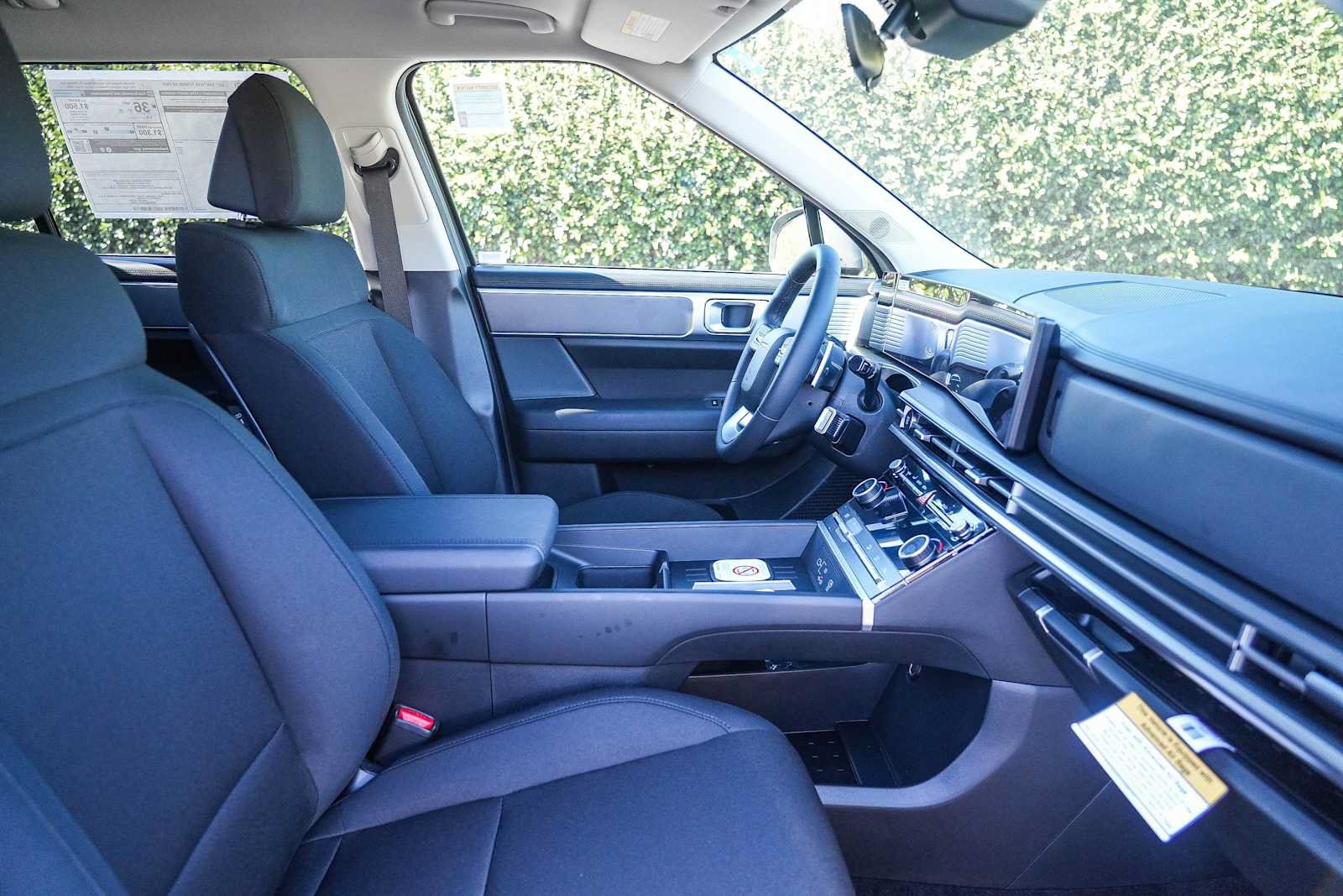 New 2027 Hyundai Santa Fe SE FWD image 16