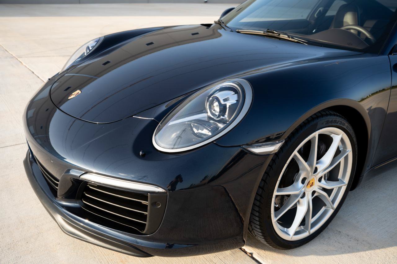 Used 2017 Porsche 911 Carrera RWD image 9