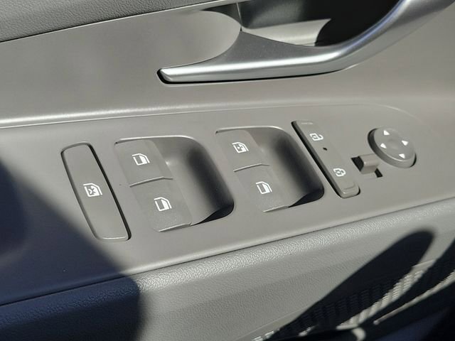 New 2026 Hyundai Elantra Sport image 15