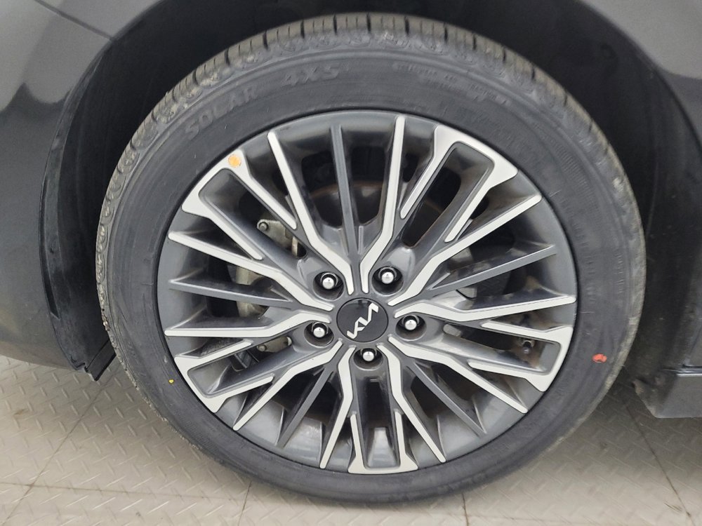 Used 2024 Kia Forte GT-Line image 31