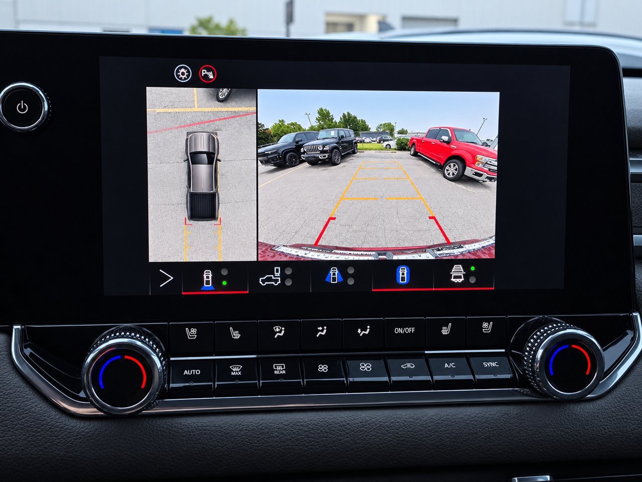 Certified 2024 GMC Canyon Denali AWD/4WD image 22