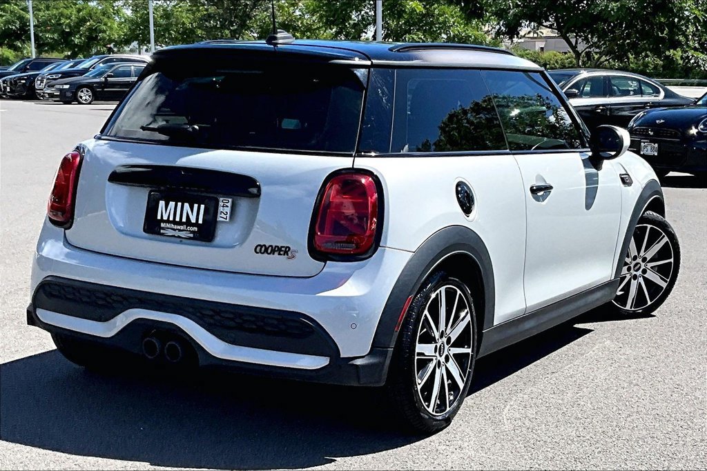 Used 2023 MINI Cooper S FWD image 11