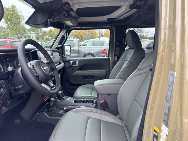New 2026 Jeep Gladiator Mojave image 13