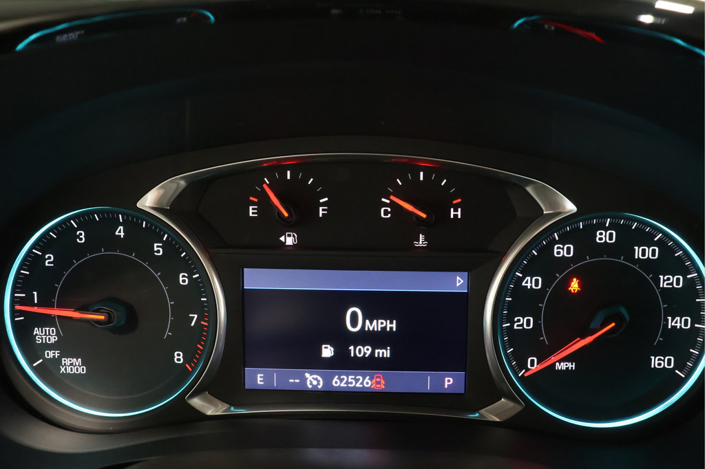 Used 2021 Chevrolet Traverse LT FWD image 14