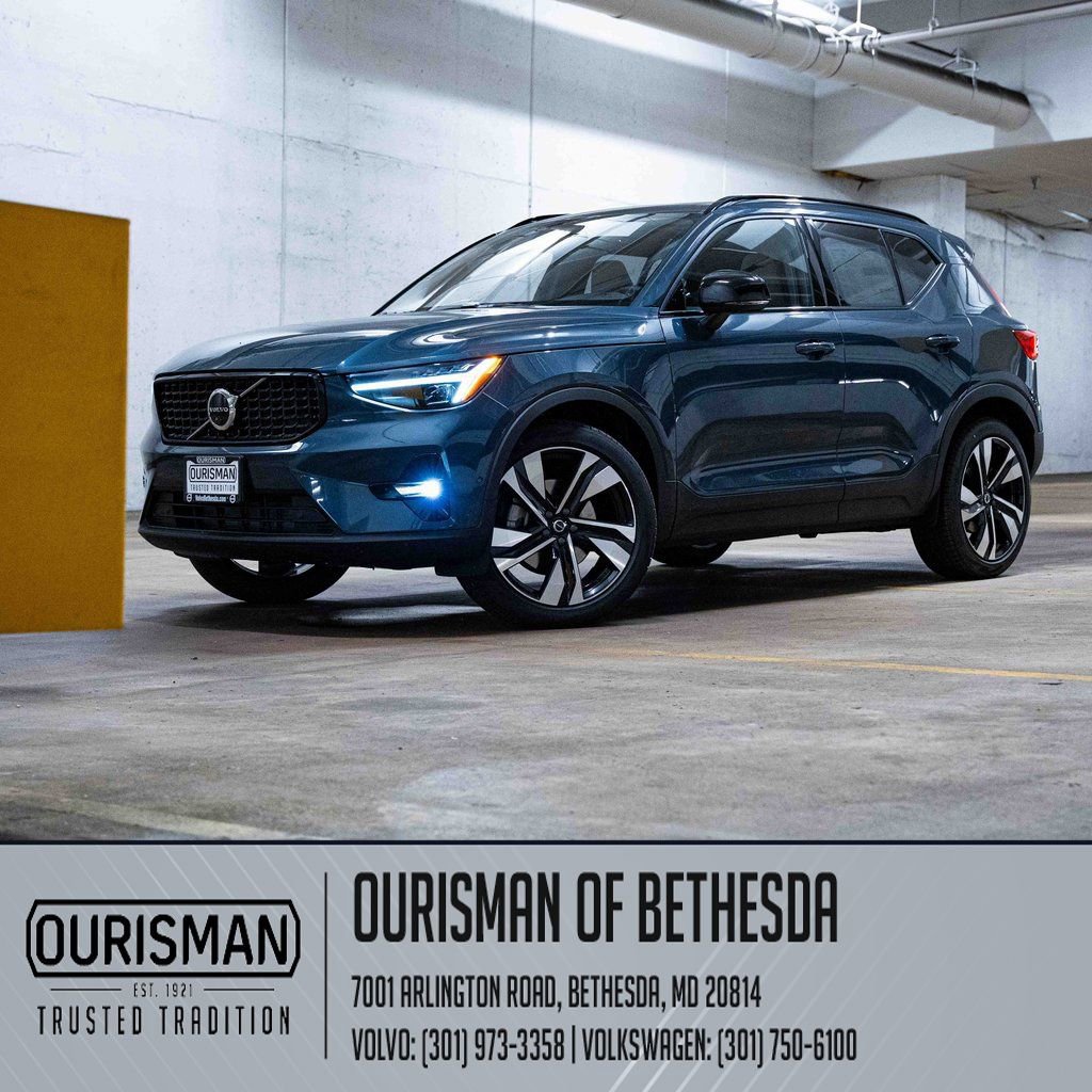 New 2026 Volvo XC40 B5 Ultra w/ Climate Package image 1