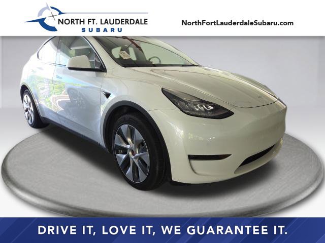 Used 2021 Tesla Model Y Long Range AWD/4WD image 1