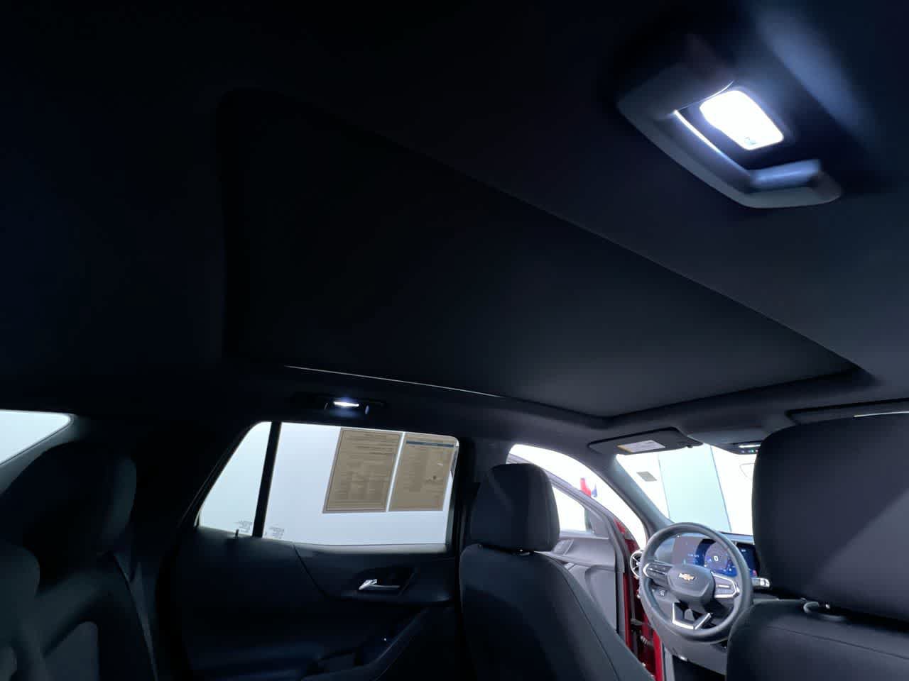 Used 2025 Chevrolet Equinox LT w/ Safety and Technology Package FWD image 40