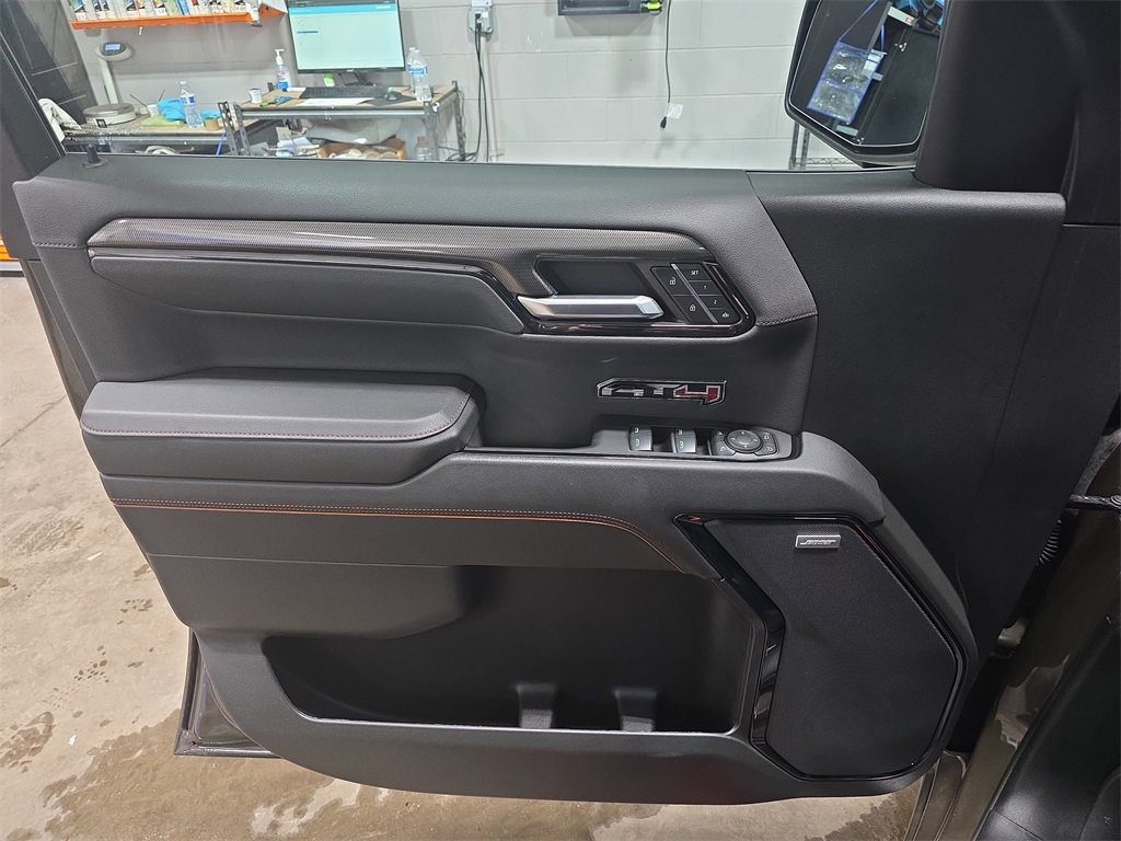 Used 2023 GMC Sierra 1500 AT4 w/ Technology Package image 29