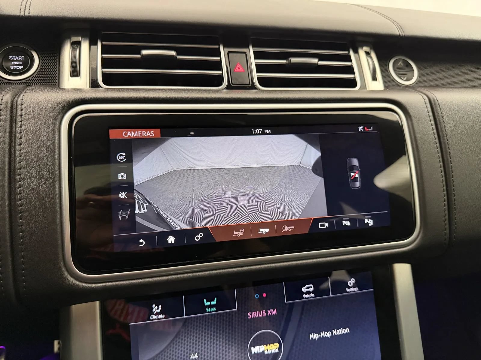 Used 2018 Land Rover Range Rover Long Wheelbase Autobiography AWD/4WD image 32