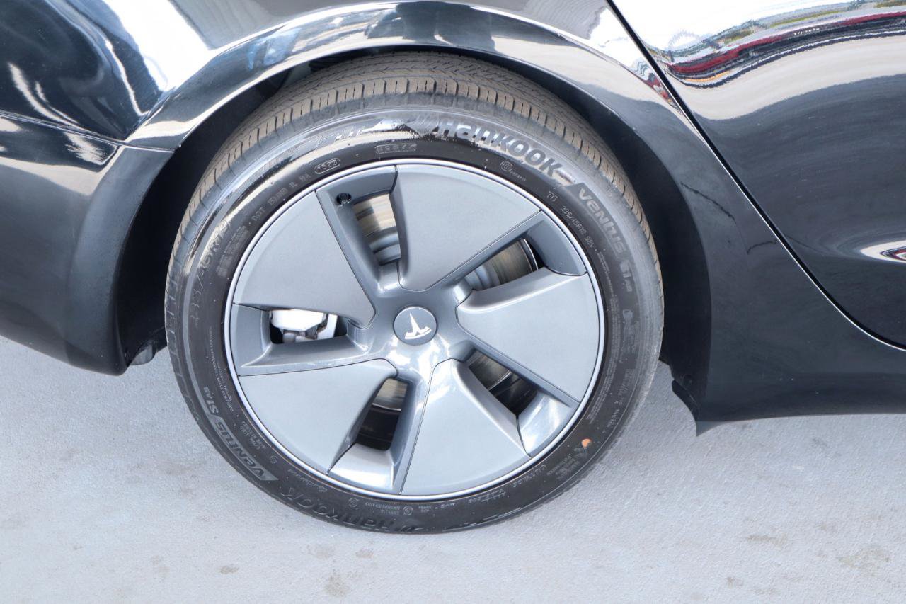 Used 2023 Tesla Model 3 Standard Range RWD image 5