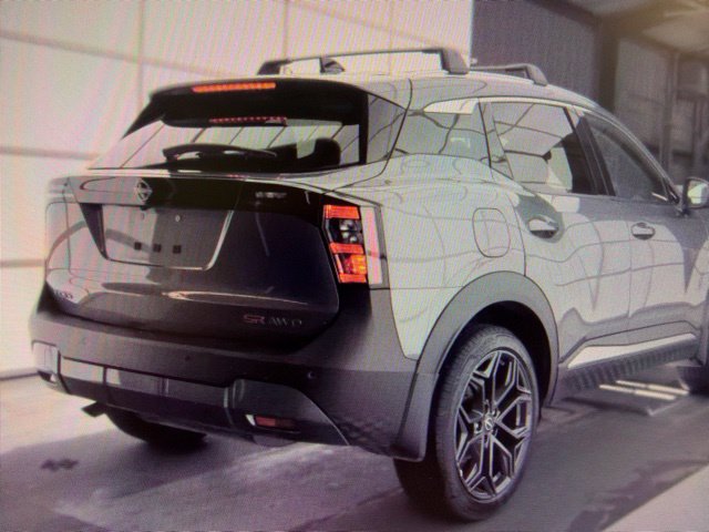Used 2026 Nissan Kicks SR w/ SR Premium Package AWD/4WD image 7