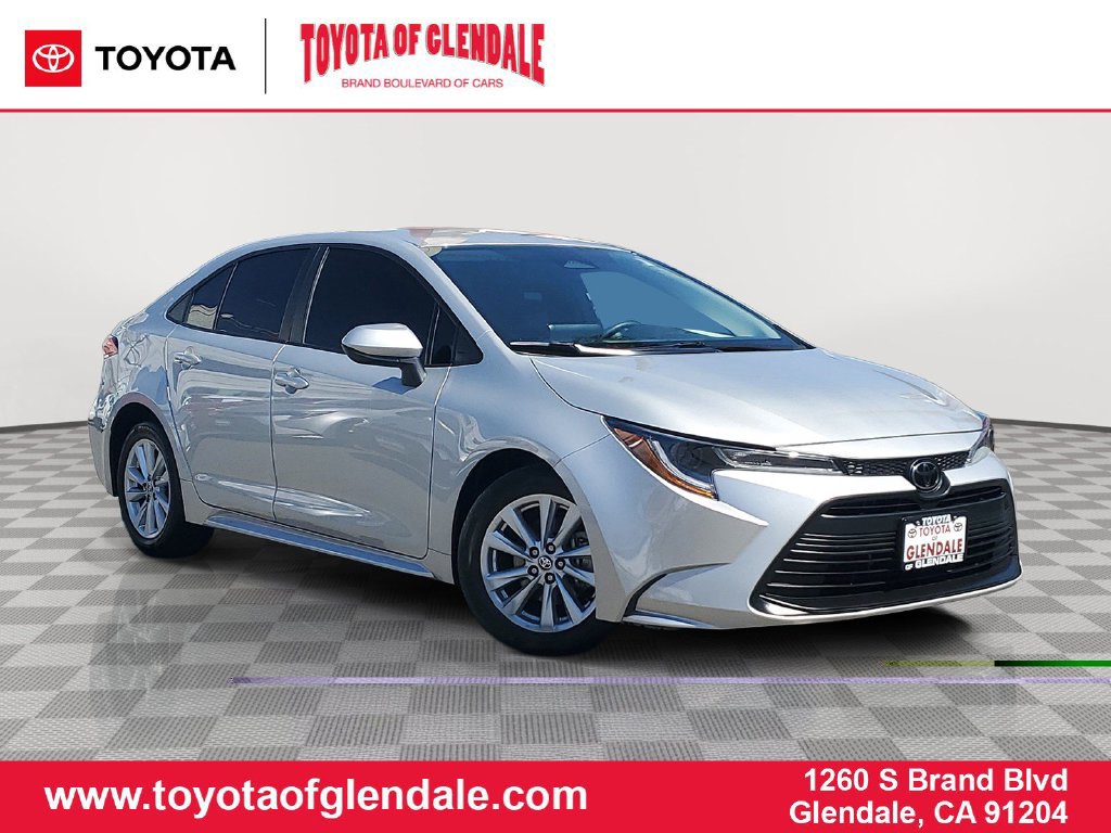 Certified 2025 Toyota Corolla LE w/ LE Premium Package