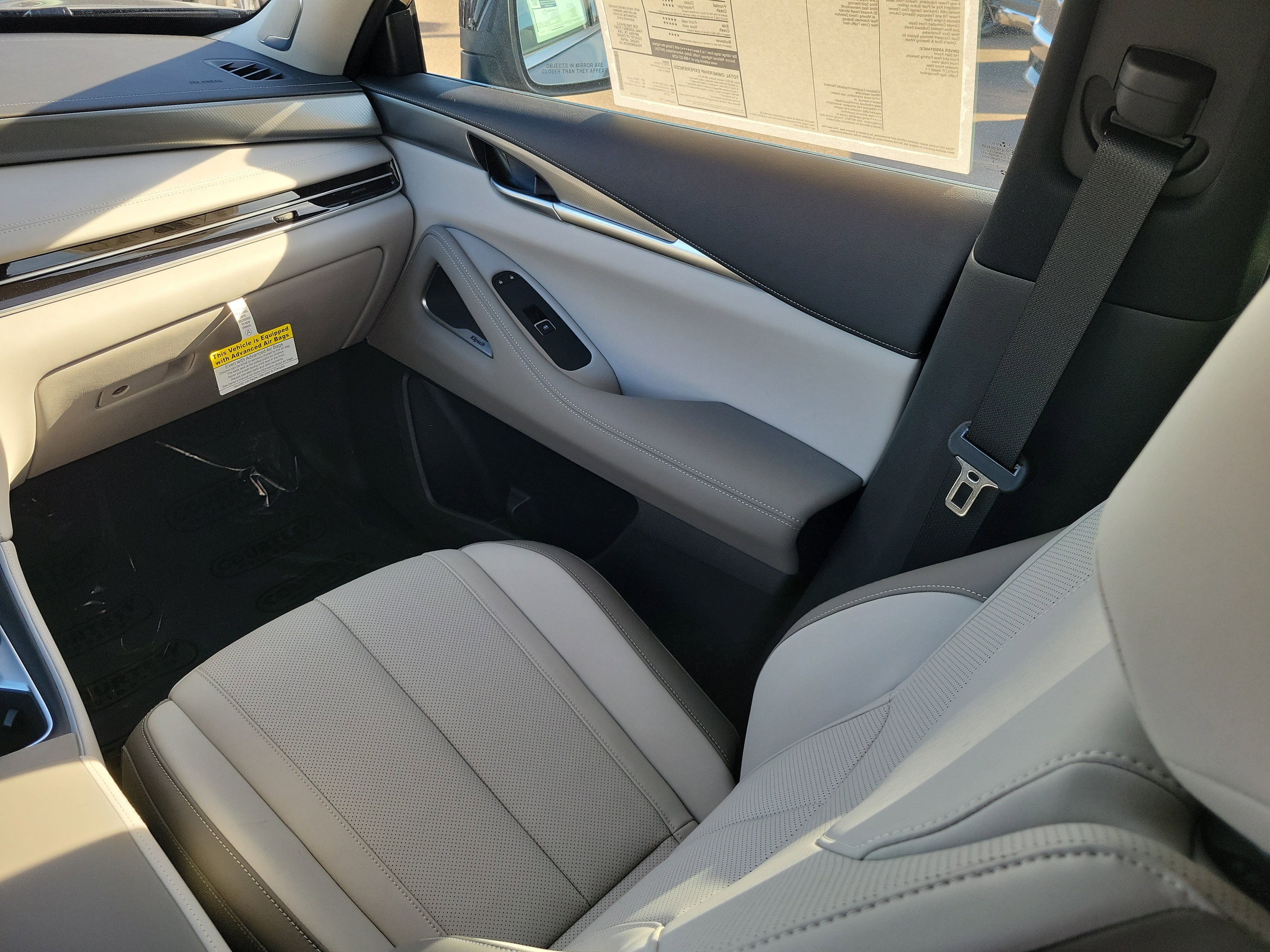 New 2026 INFINITI QX60 Luxe w/ Family Package image 13