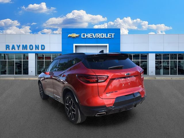 Certified 2023 Chevrolet Blazer RS w/ Driver Confidence II Package AWD/4WD image 6