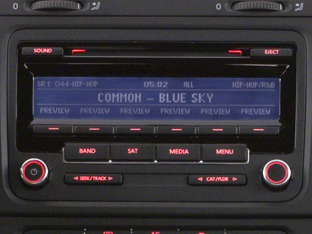 Used 2013 Volkswagen GTI 4-Door image 9