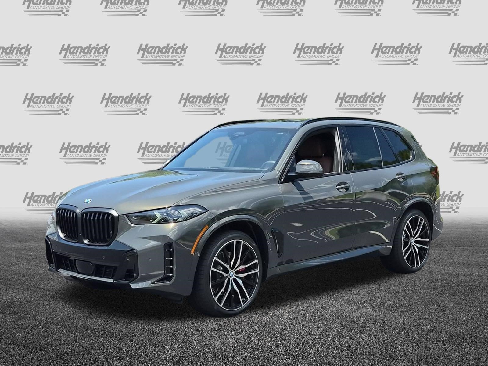 New 2026 BMW X5 xDrive40i w/ M Sport Package AWD/4WD image 5