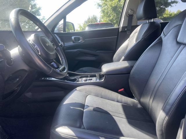 Certified 2024 Kia Sorento S FWD image 29
