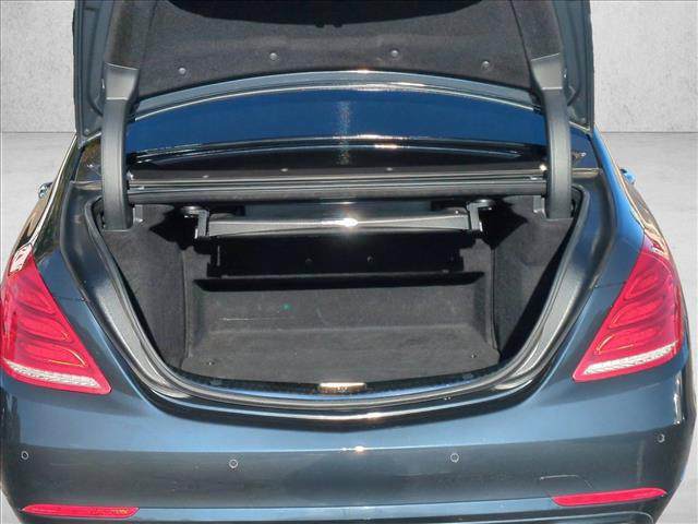Used 2017 Mercedes-Benz S 550 4MATIC Sedan image 6