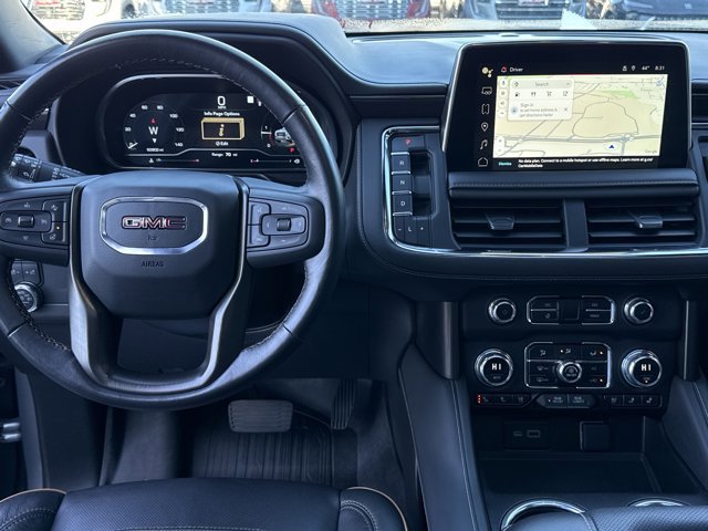 Used 2023 GMC Yukon XL AT4 w/ Technology Package image 9