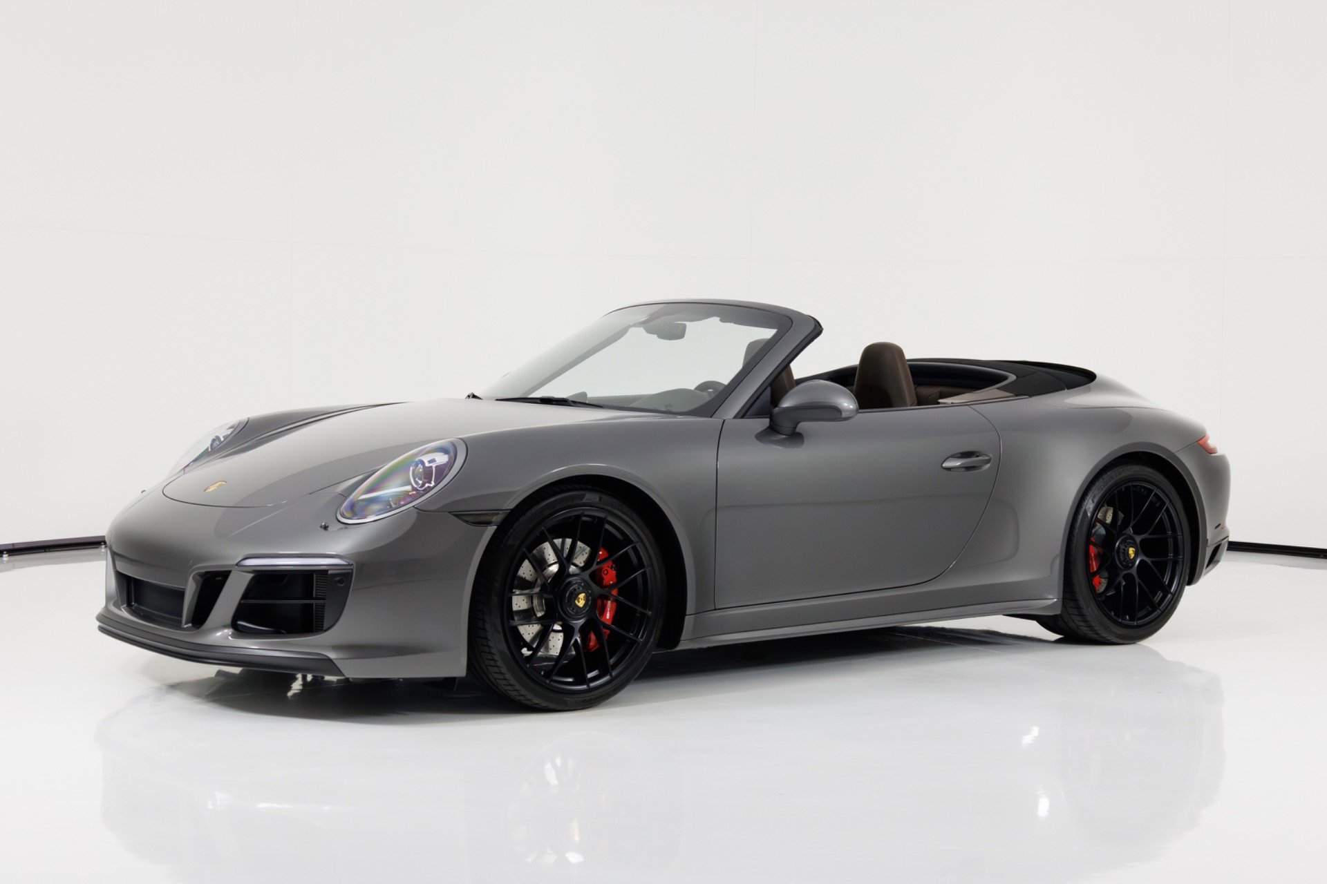 Used 2017 Porsche 911 Carrera GTS image 8