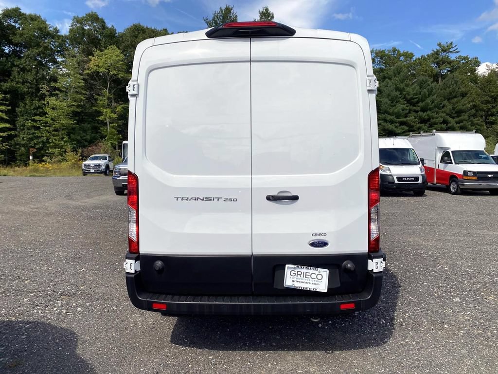 Used 2023 Ford Transit 250 Medium Roof w/ Load Area Protection Package RWD image 4