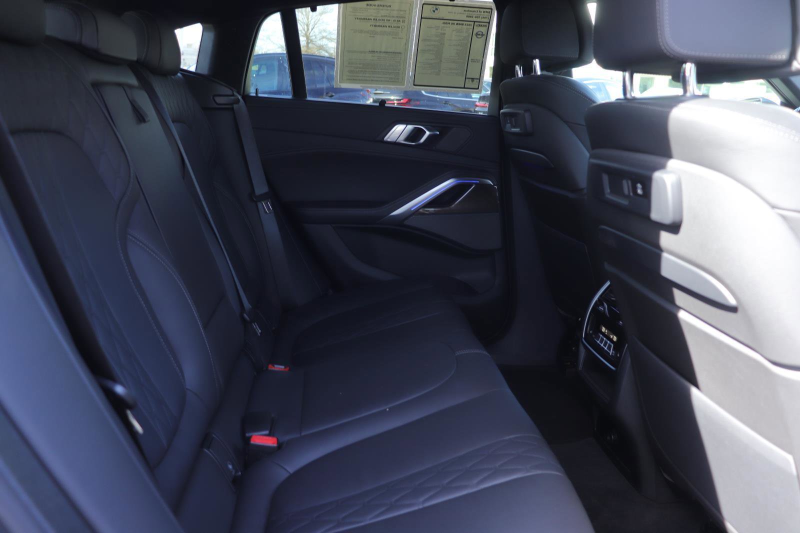 Used 2023 BMW X6 M50i w/ Executive Package image 22