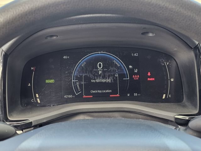 Used 2025 Toyota Camry LE w/ Convenience Package image 11