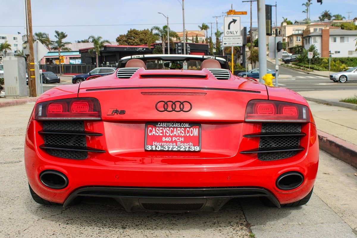 Used 2011 Audi R8 V10 image 5