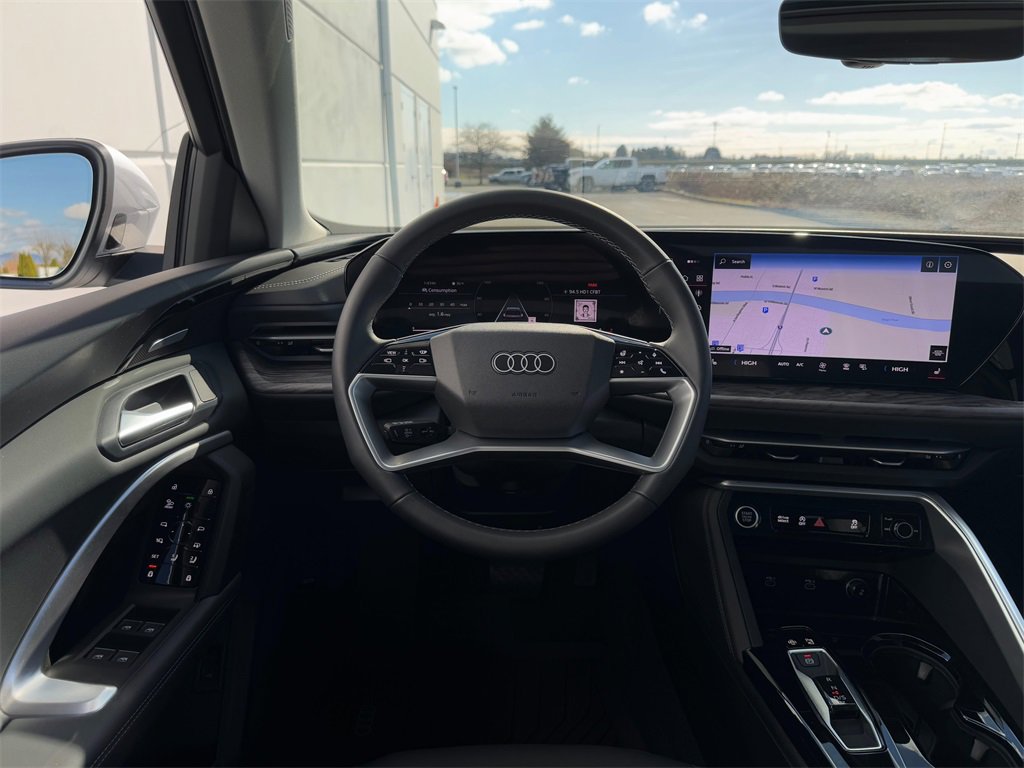 Used 2025 Audi Q5 Premium Plus image 13
