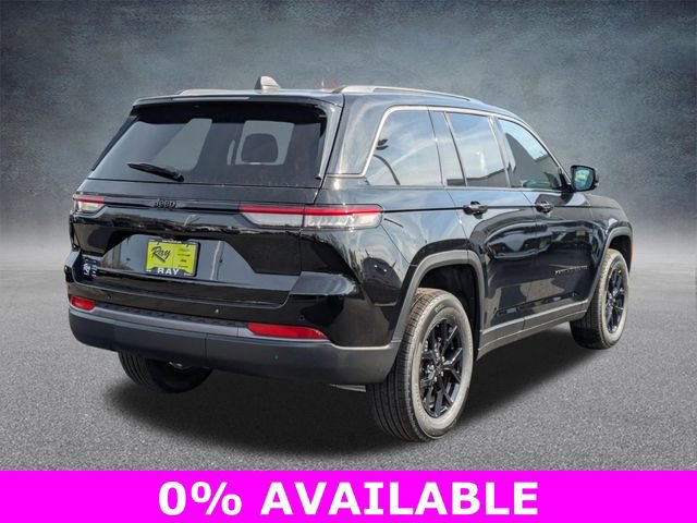 New 2026 Jeep Grand Cherokee Laredo image 4