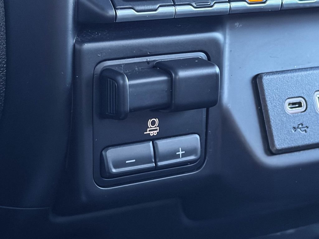 Used 2022 GMC Sierra 2500 Denali w/ Denali Ultimate Package image 40